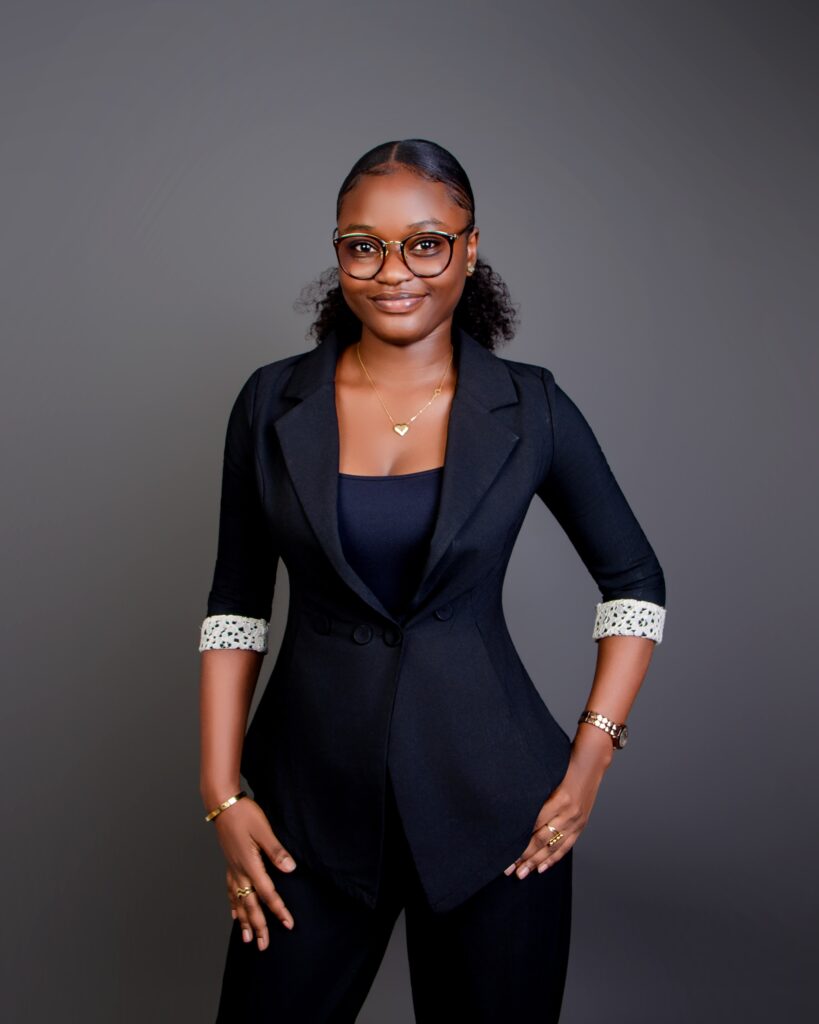 Hannah Azeez Associate